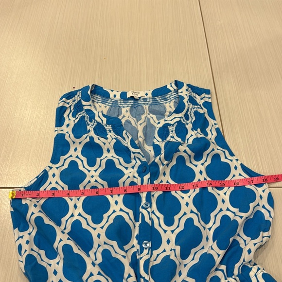 Crown & Ivy pre loved Blue/ White Print Midi Dress with drawstring. - Picture 6 of 7